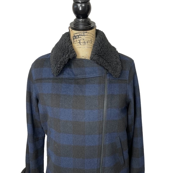 Treasure & Bond Nordstrom Check Jacket Faux Sherpa Navy and Black Size XS - Picture 6 of 12